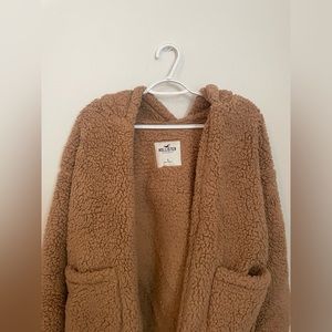 hollister super fuzzy coat. ask to see on. OBO